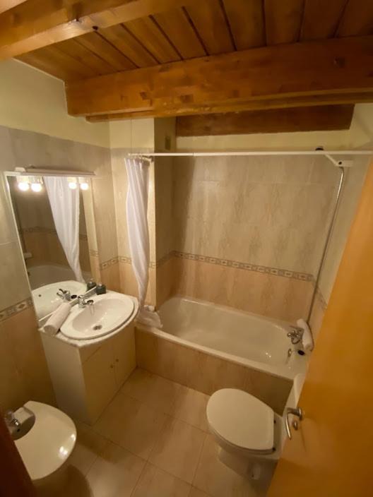 Photo of Bathroom in Larrede