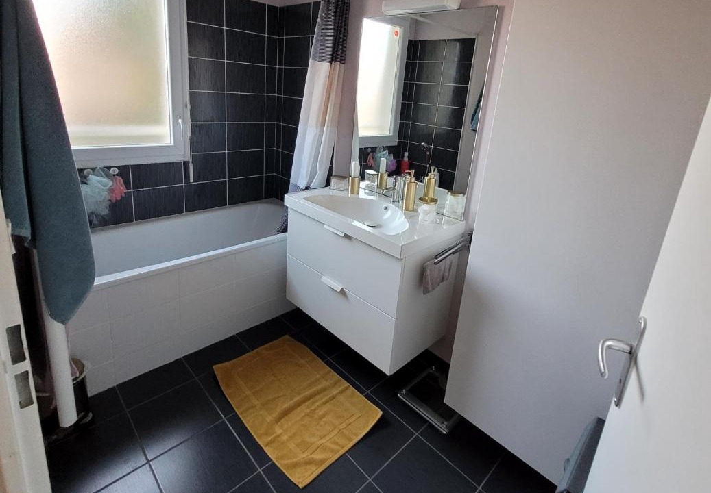 Photo of Others in Geveze