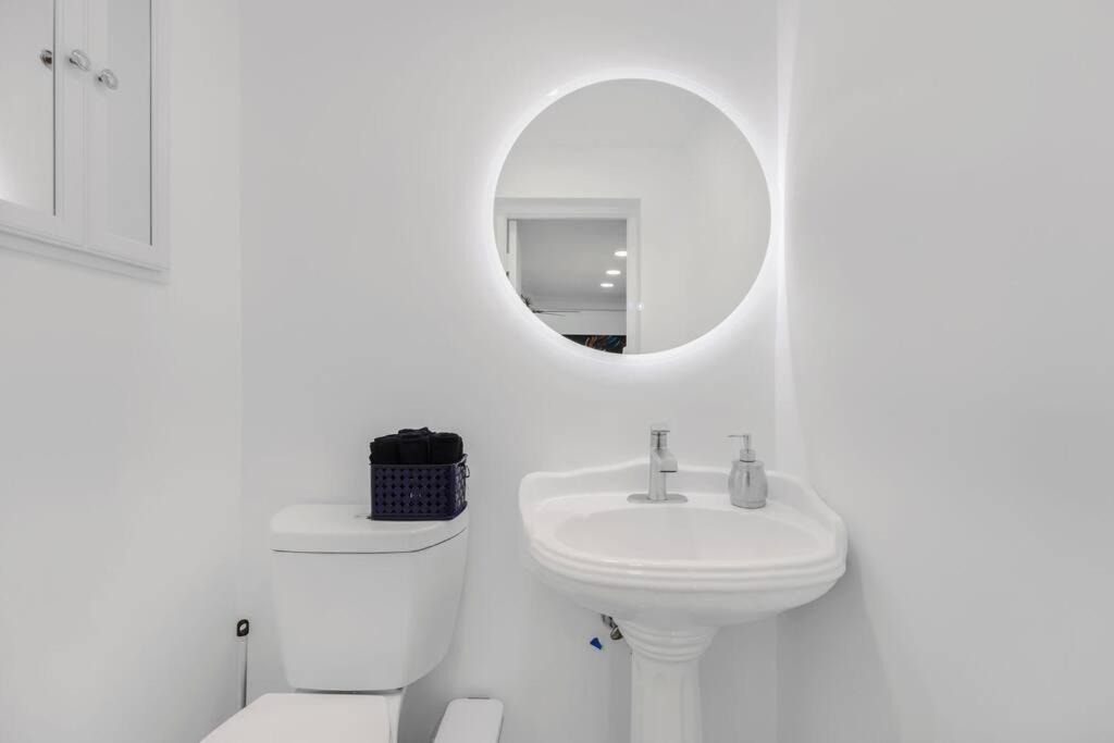 Photo of Bathroom in Wilton Manors