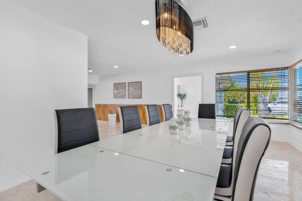 Photo of Others in Wilton Manors