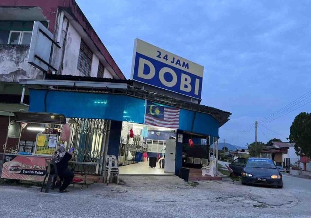Photo of Buildings in Kampong Pulau Kandis