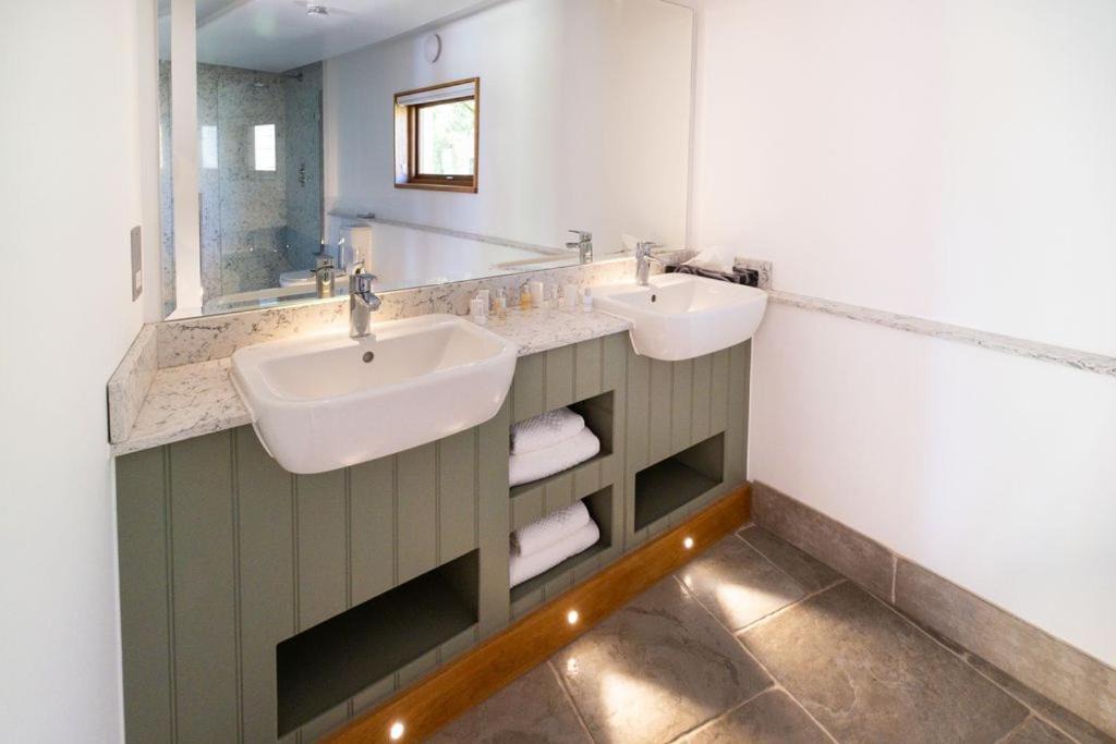 Photo of Others in Freefolk