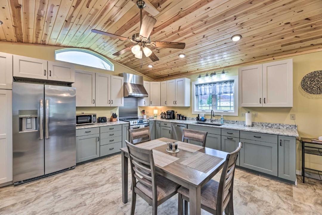 Photo of Kitchen in Edray