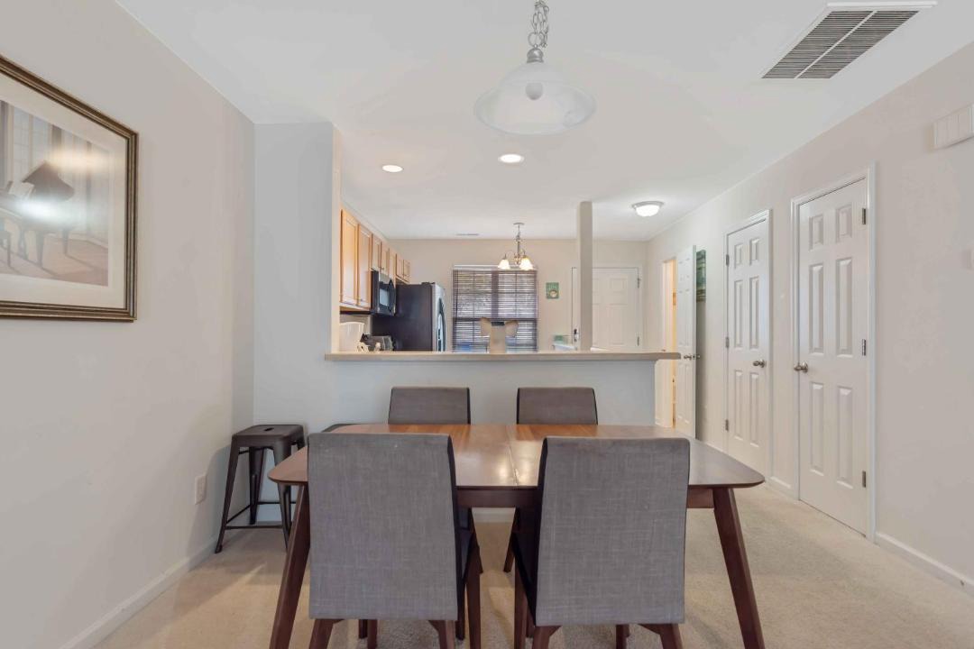 Photo of Livingroom in Northeast Raleigh