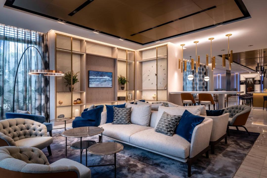 Photo of Livingroom in Center