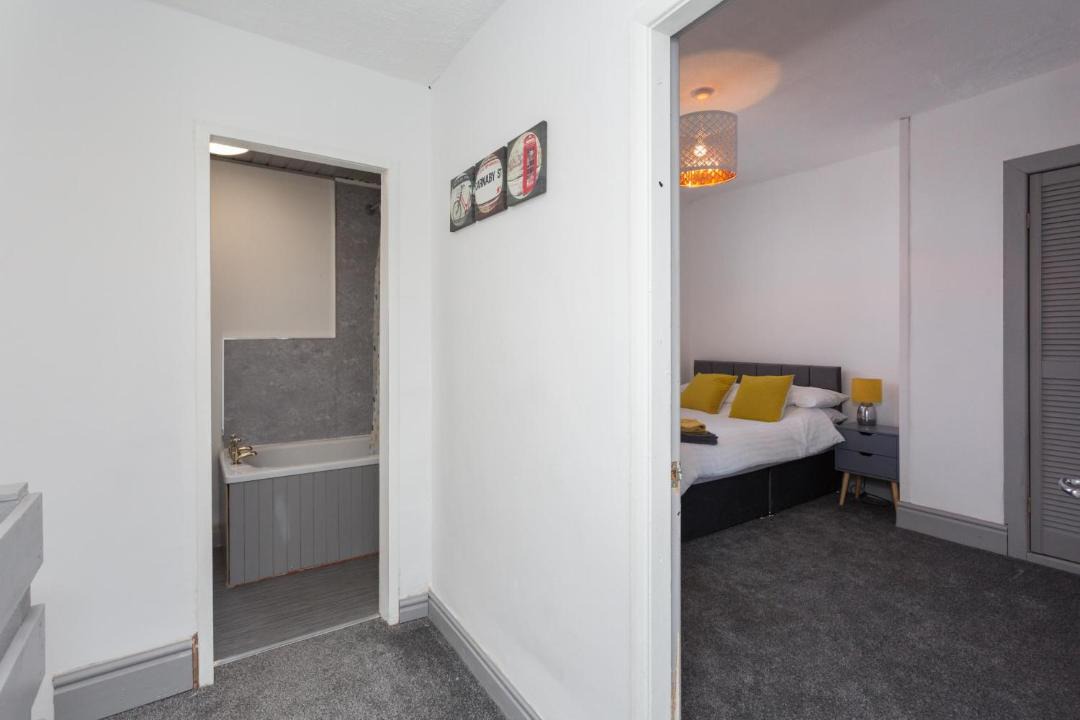 Photo of Others in Farington