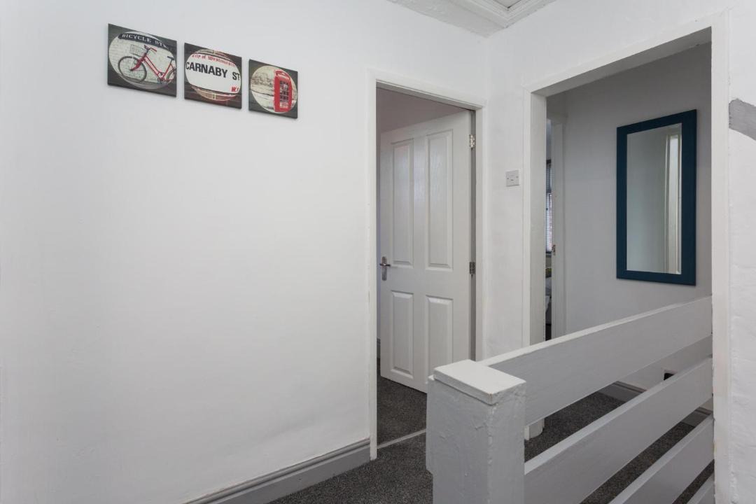 Photo of Others in Farington