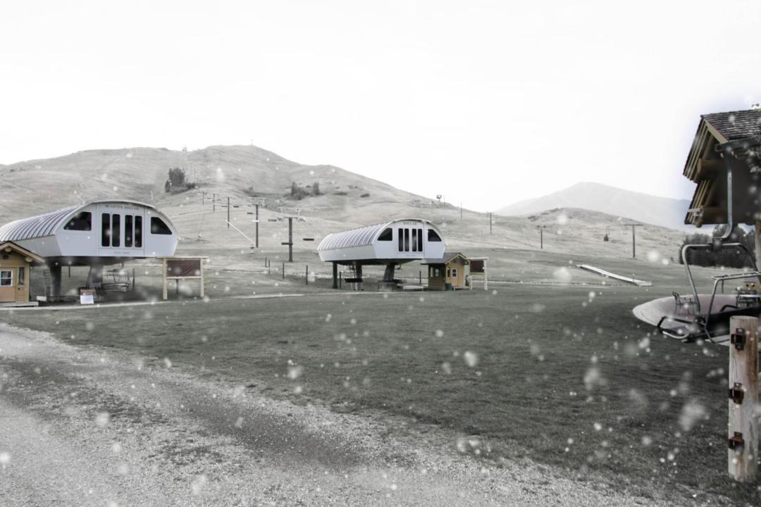 Photo of Buildings in Elkhorn Village