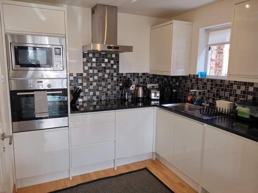 Photo of Kitchen in Summertown