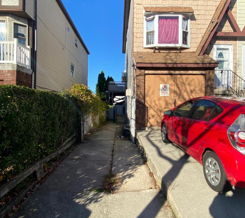 Photo of Buildings in Graniteville