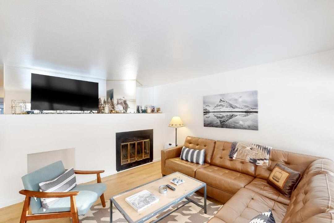 Photo of Livingroom in Vail
