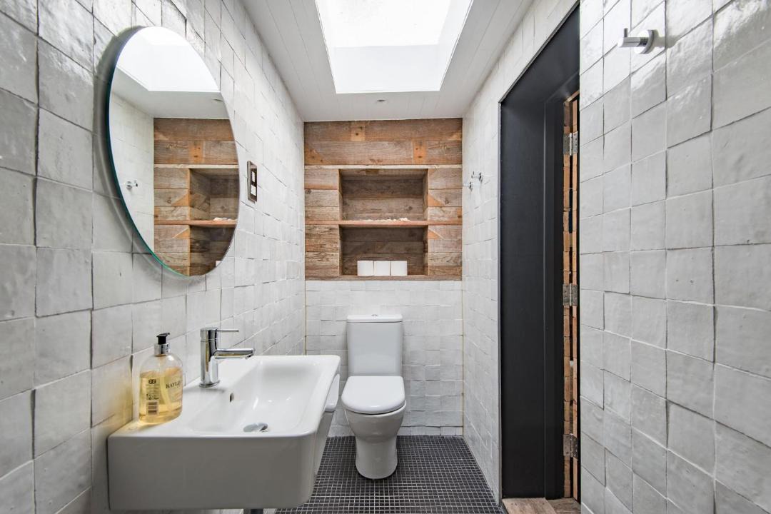 Photo of Bathroom in Camber