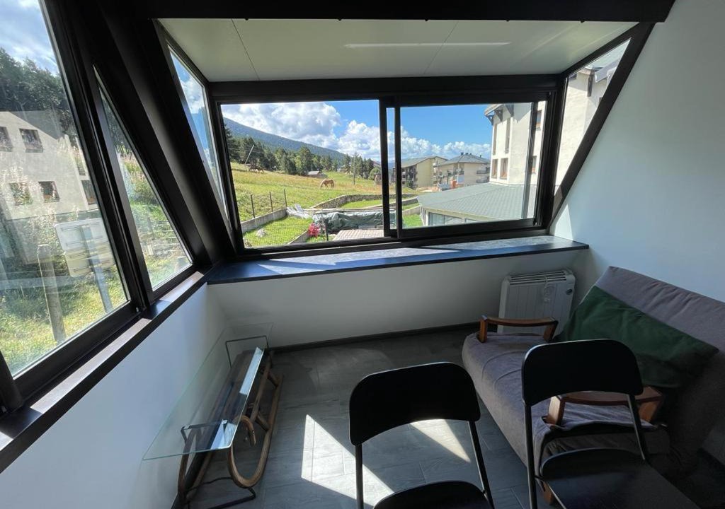 Photo of Others in Eyne 2600