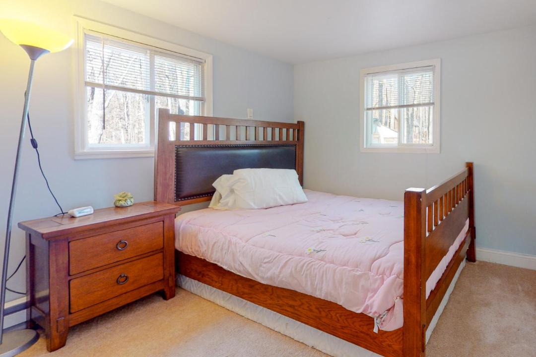 Photo of Bedroom in Pocono Lake