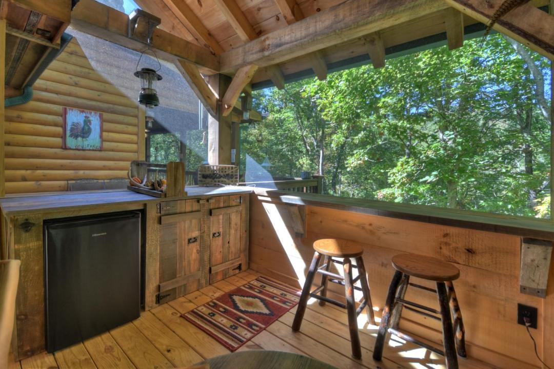 Photo of Others in Copperhill