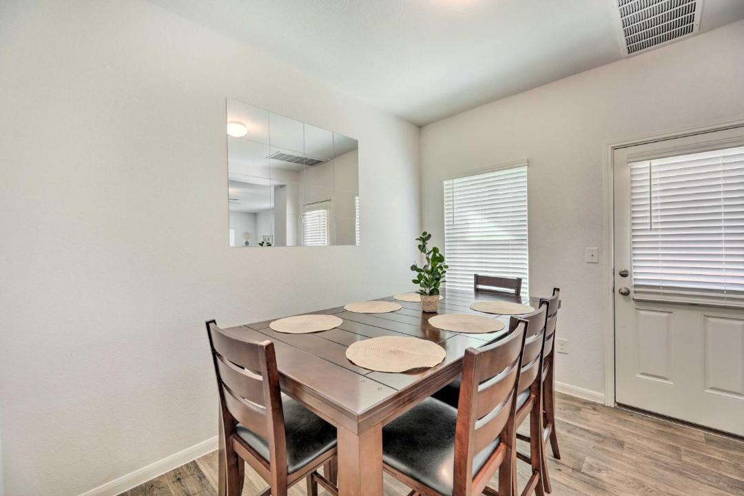 Photo of Livingroom in Austin