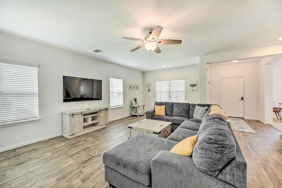 Photo of Livingroom in Austin