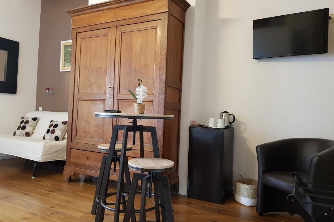 Photo of Others in Chateau-Chalon