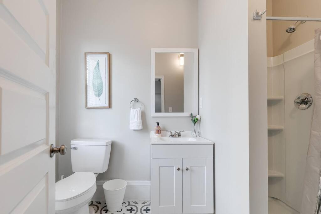 Photo of Bathroom in Fan District