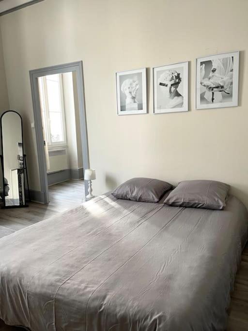 Photo of Bedroom in Nevers