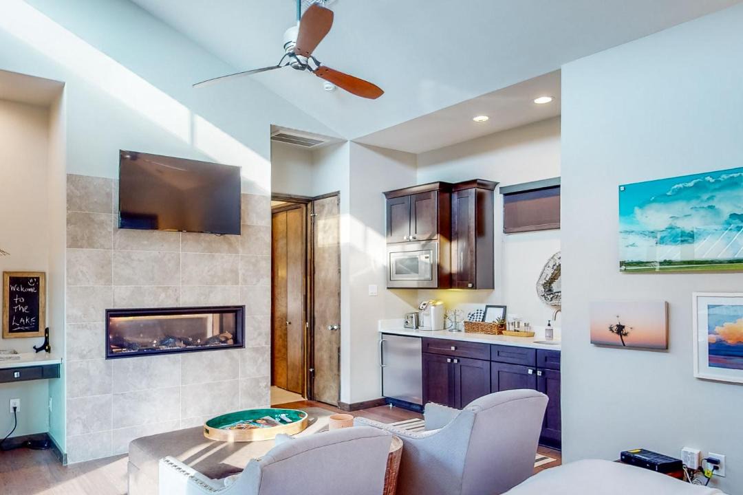 Photo of Livingroom in Spicewood