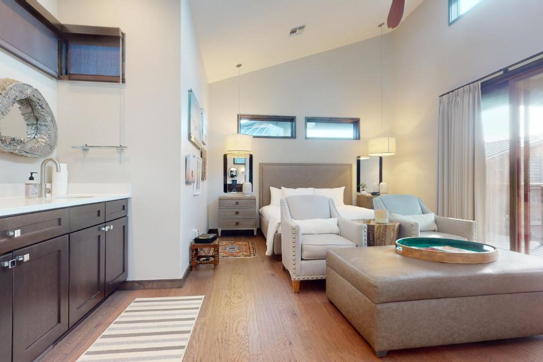 Photo of Livingroom in Spicewood