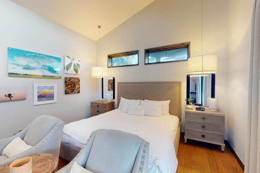 Photo of Bedroom in Spicewood