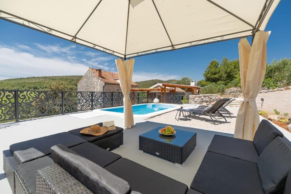 Photo of Patio Balcony in Smokvica