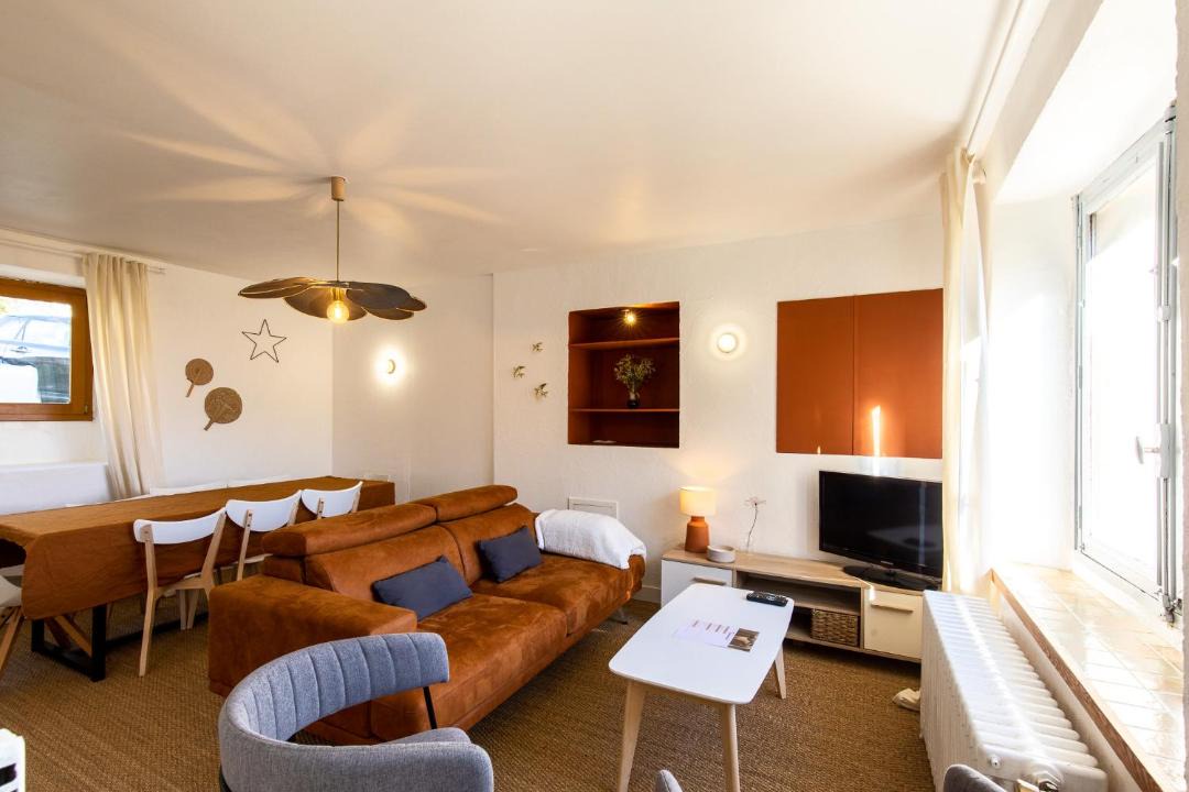 Photo of Livingroom in Le Bourget-du-Lac