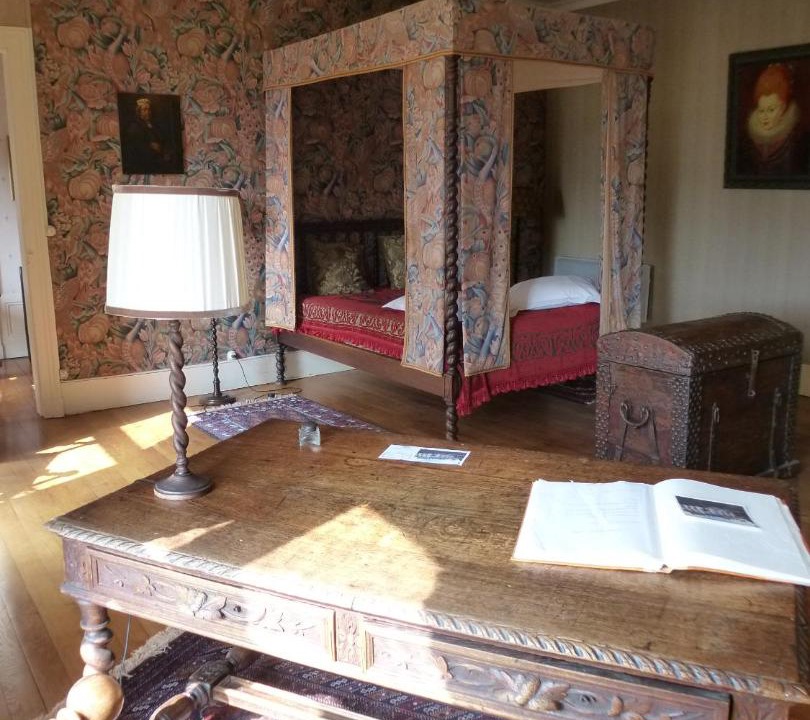 Photo of Others in Troo