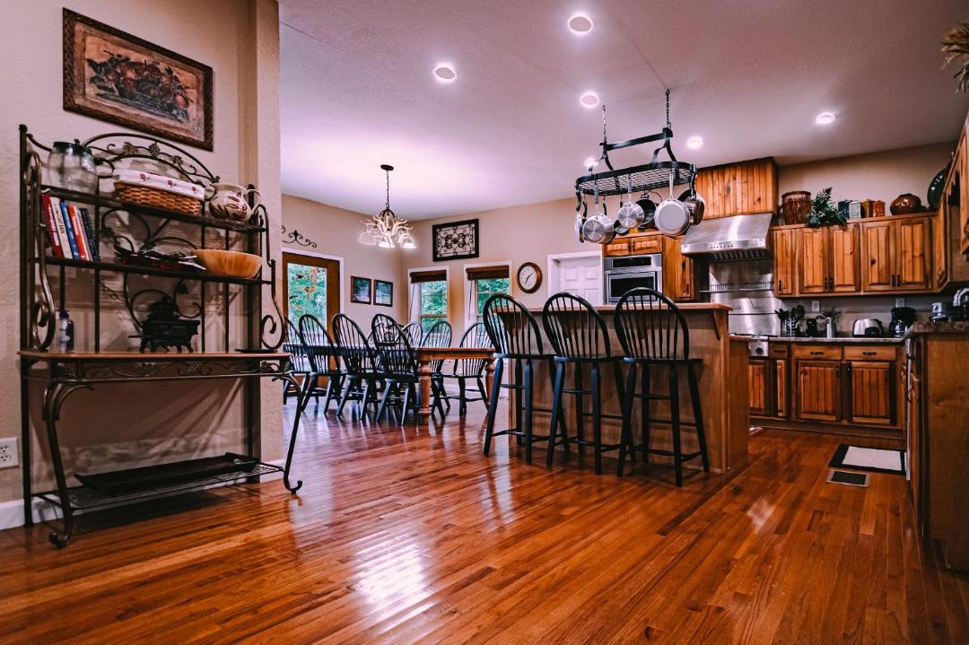 Photo of Livingroom in McMinnville