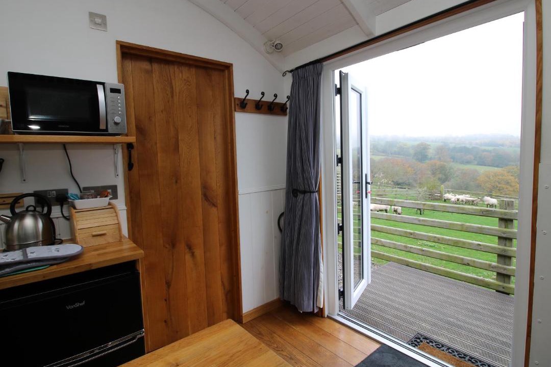 Photo of Others in Farden