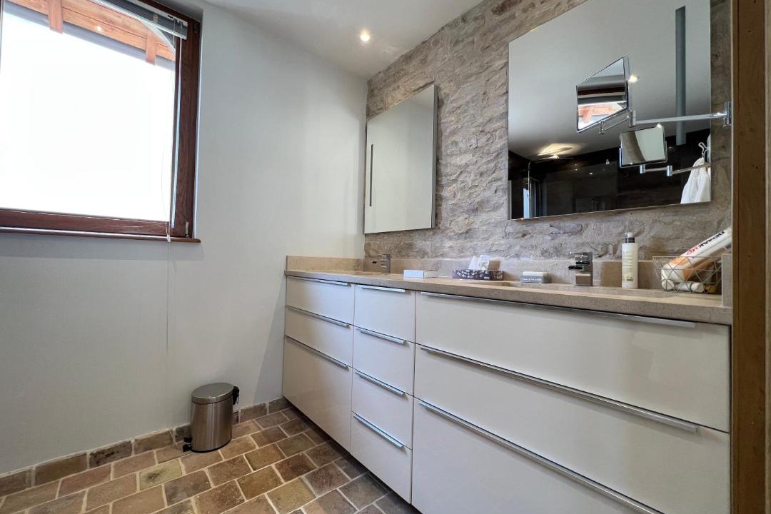 Photo of Kitchen in Chassagne-Montrachet