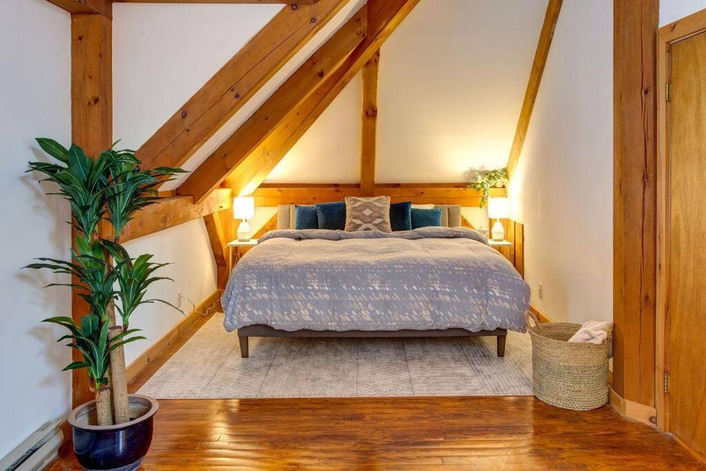 Photo of Bedroom in Bloomville