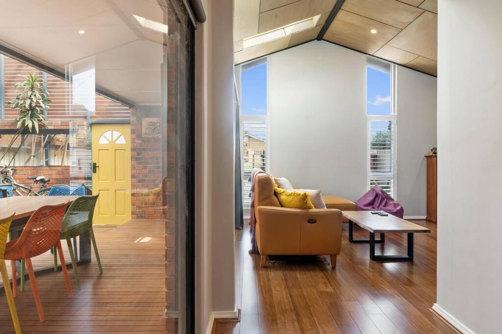 Photo of Livingroom in Christies Beach