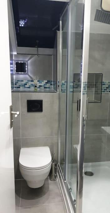 Photo of Bathroom in Bensham Manor