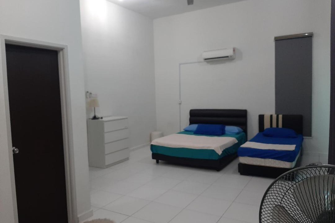 Photo of Bedroom in Rembia