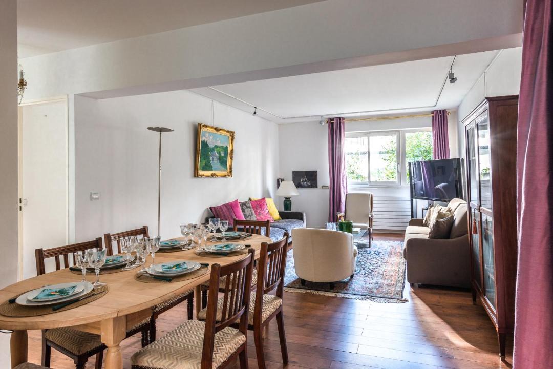 Photo of Livingroom in Quinze-Vingts