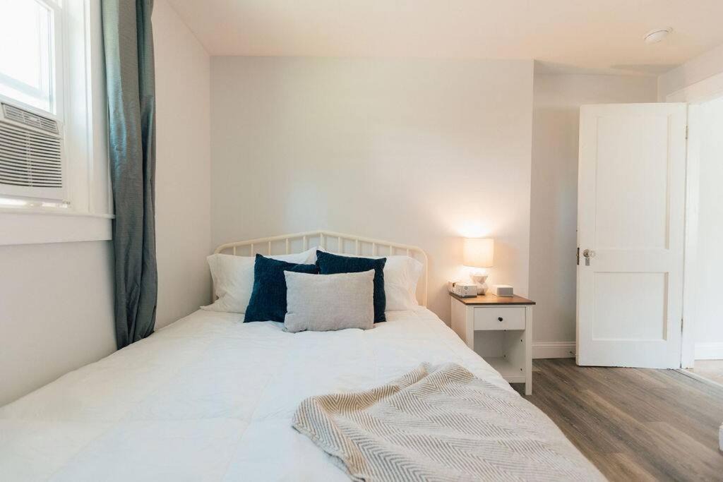 Photo of Bedroom in Bristol