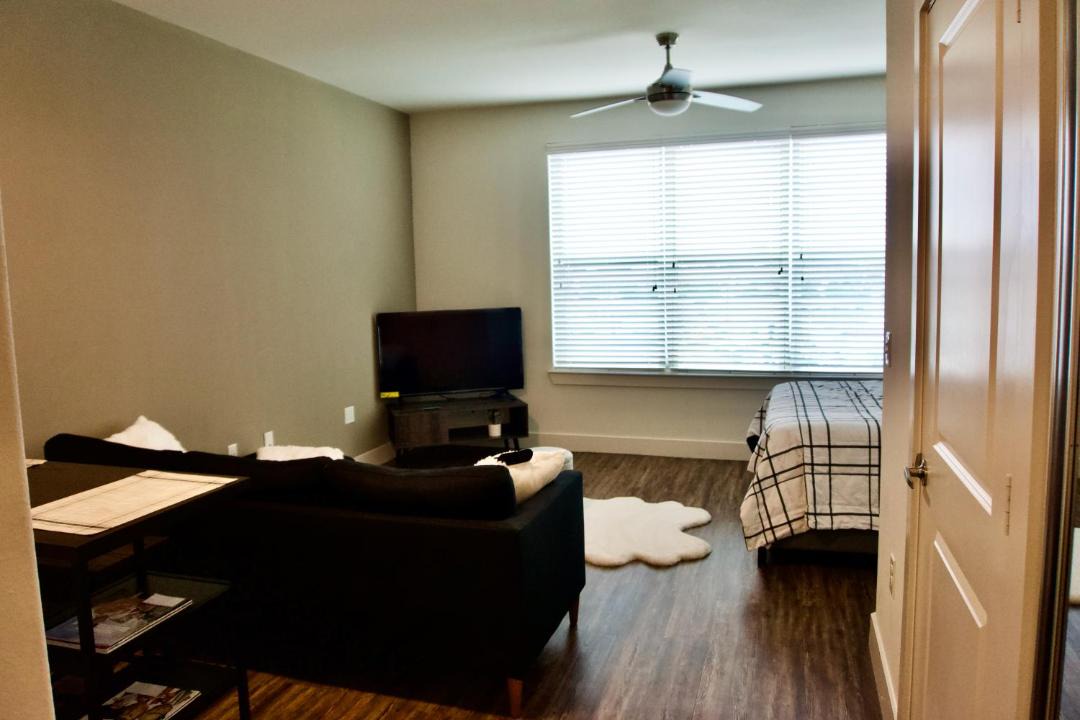 Photo of Livingroom in Legacy Park
