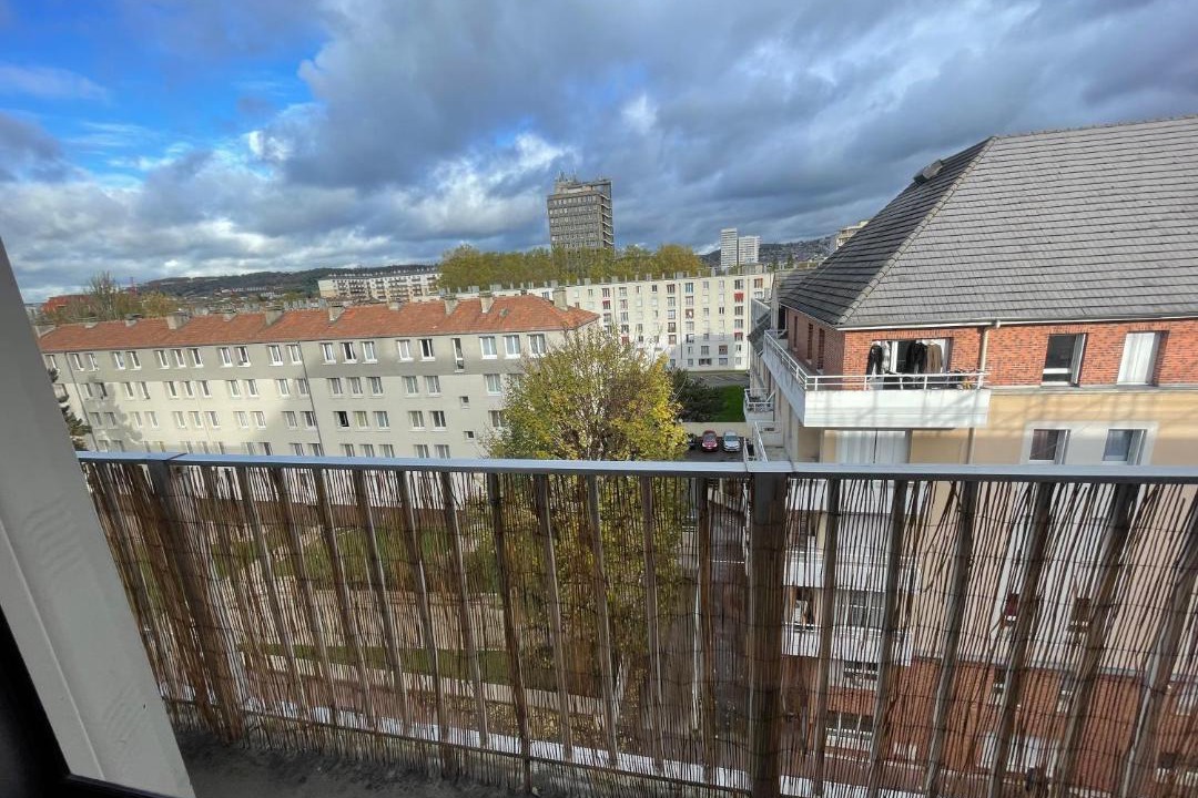 Photo of Buildings in Centre Ville Rive Gauche