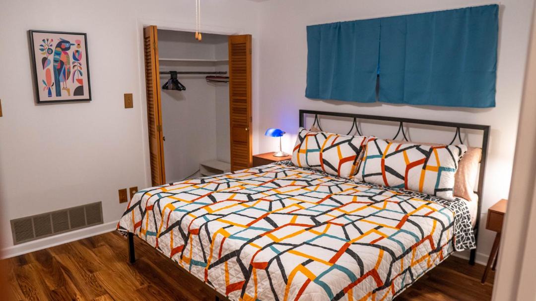 Photo of Bedroom in Smithville