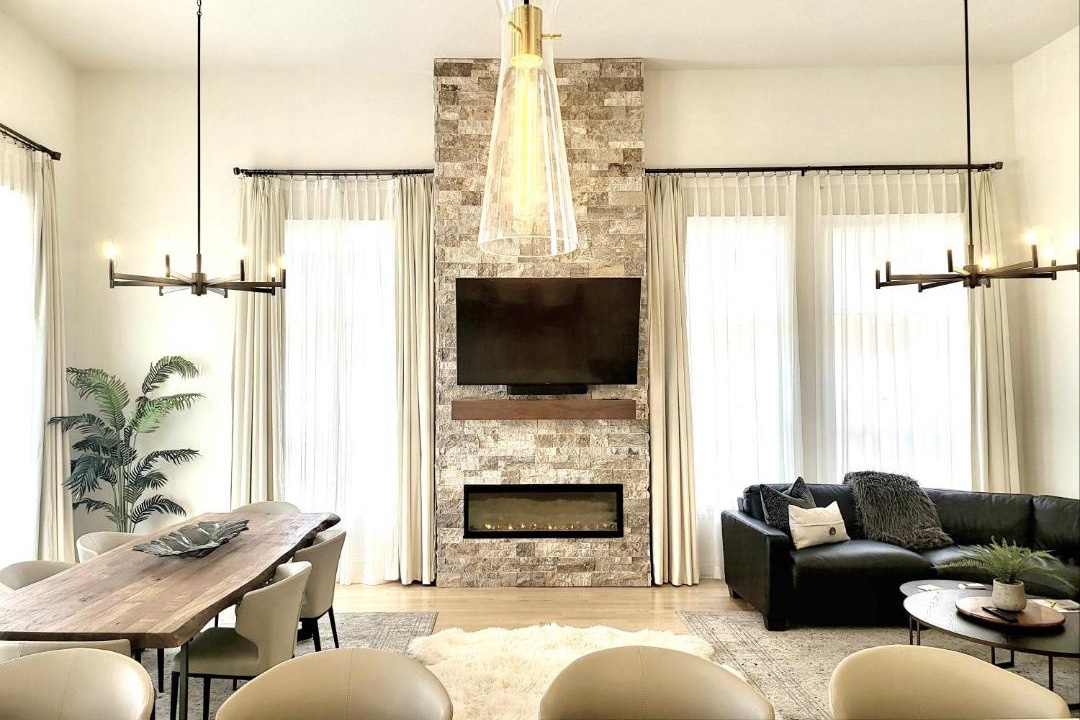Photo of Livingroom in Deadwood