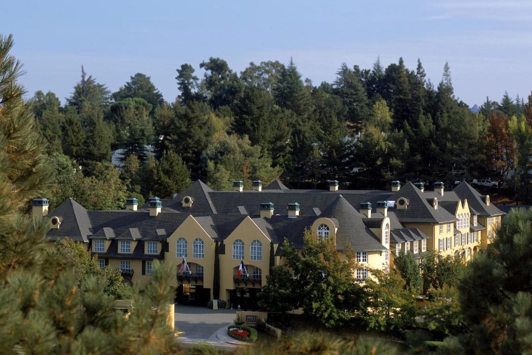 Photo of Others in Moraga Blvd