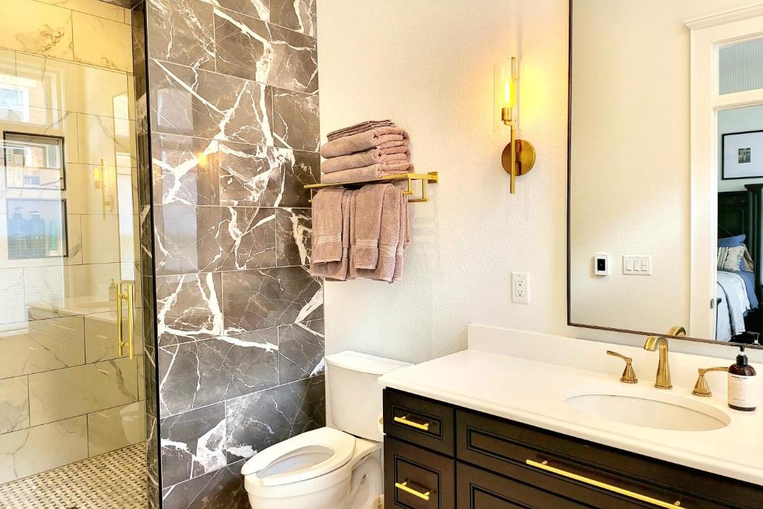 Photo of Bathroom in Deadwood
