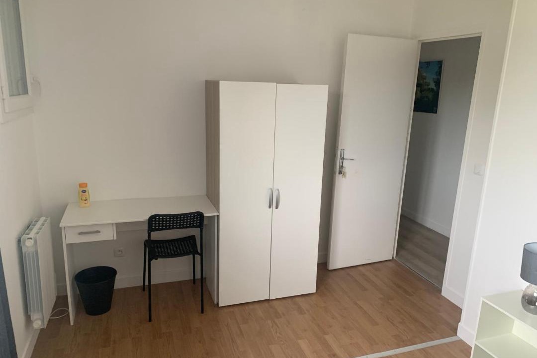 Photo of Others in Bondy