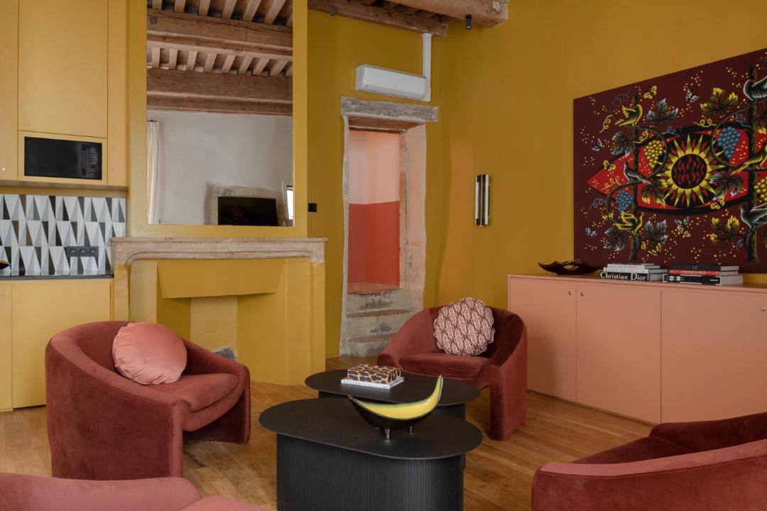 Photo of Livingroom in Old Lyon