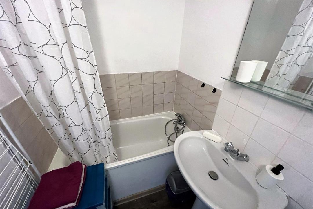 Photo of Bathroom in Reims