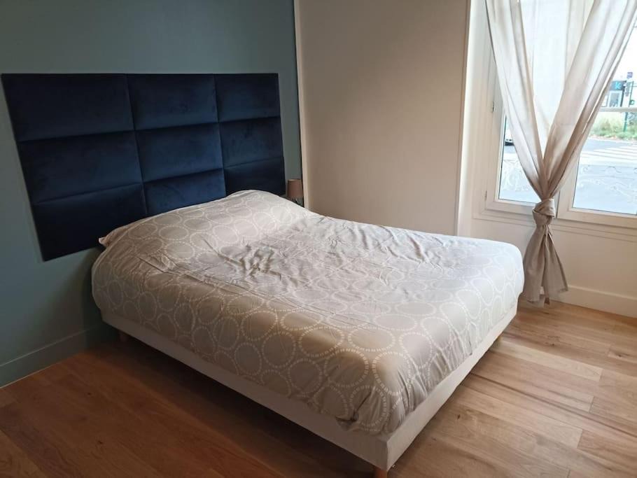 Photo of Bedroom in Le Vesinet