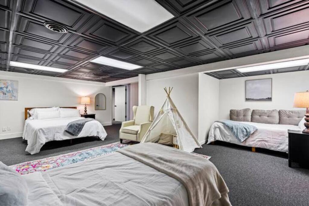 Photo of Bedroom in Blue Springs